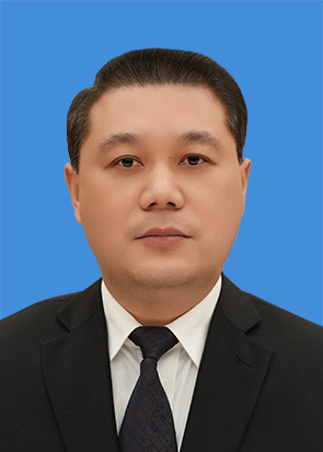 謝軍區(qū)委常委、組織部部長(zhǎng)